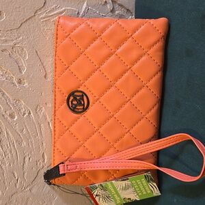 Badgley Mischka Coral Diamond Quilted Vegan Leather Wristlet Clutch NWT